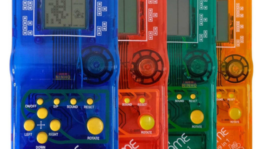 Vídeo Game Portátil 9999 Jogos em 1 - Mini Game Retrô jogo Brick Game Retrô Portátil Colorido Clássico 9999 Jogos