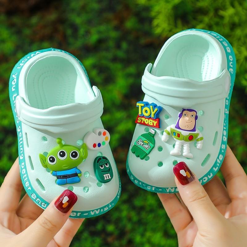 Chinelos de bebê de 1 a 3 anos, antiderrapantes, sapatos infantis com buracos, verão, Buzz Lightyear, desenho animado, c